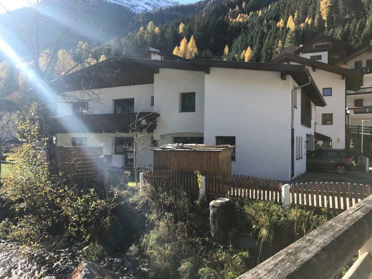 Haus Huter Lägenhet Kaunertal Exteriör bild