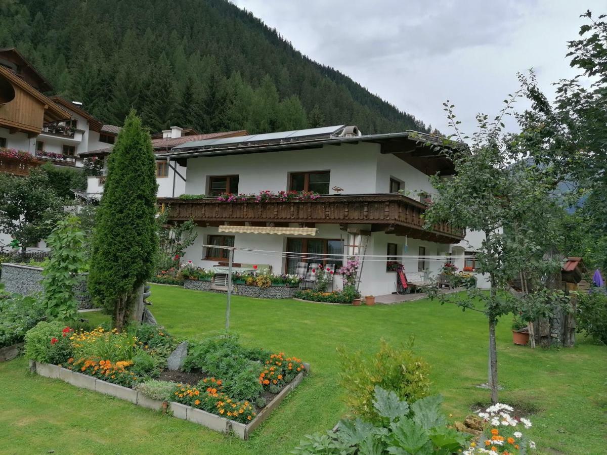 Haus Huter Lägenhet Kaunertal Exteriör bild